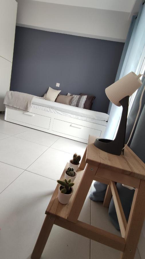 Two Bedroom Apartment In Афины Экстерьер фото